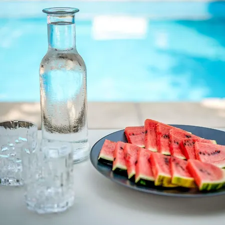 林茨宜必思尚品酒店