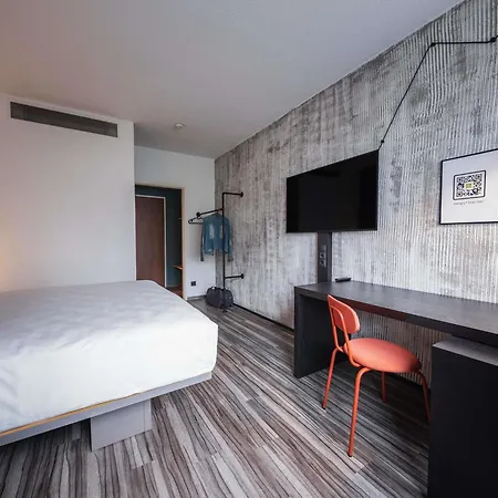 Ibis Styles Hotel 3*
