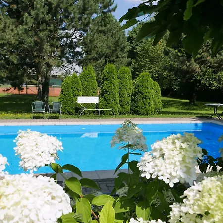 إيبيس ستايلز لينز فندق 3*