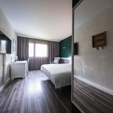Ibis Styles Hotel 3*