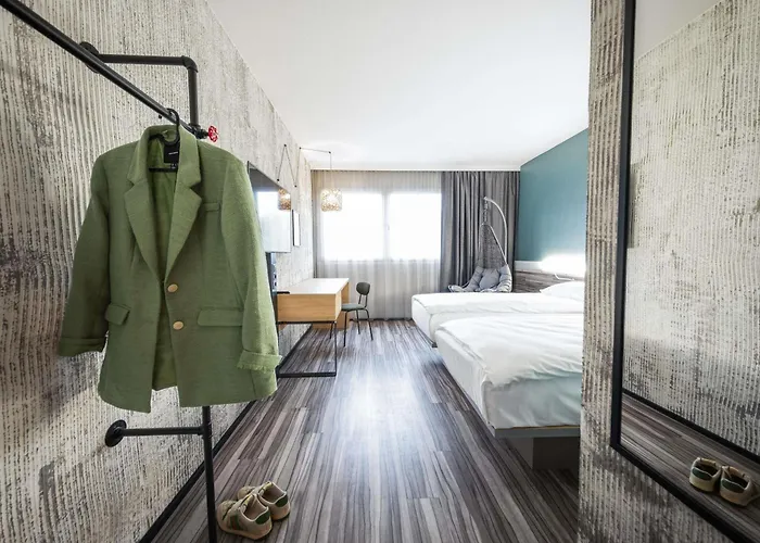 林茨宜必思尚品酒店 3*