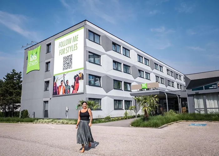 林茨宜必思尚品酒店 3*