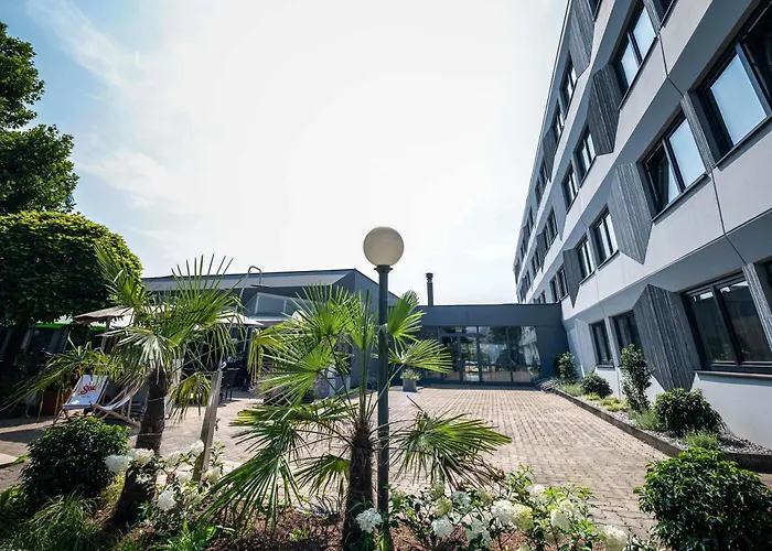 林茨宜必思尚品酒店 酒店