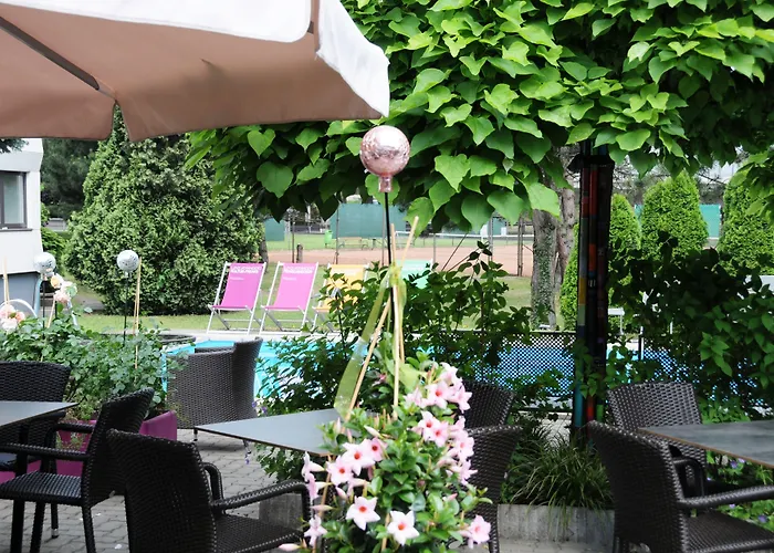 林茨宜必思尚品酒店 酒店 3*